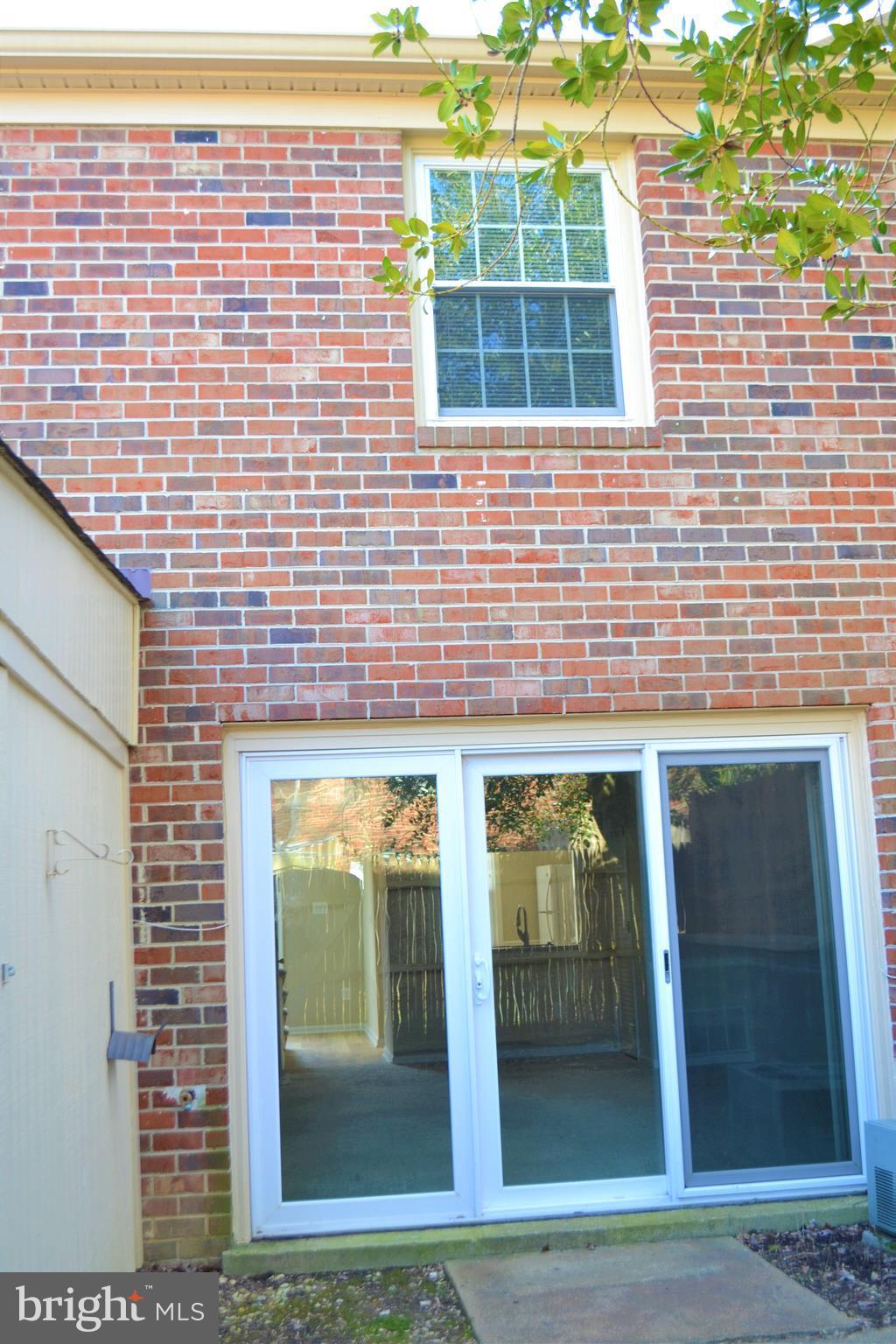 8540 Milford Court, Unit 897 Springfield, VA 22152 - Photo 30 of 30 Exterior (Rear)