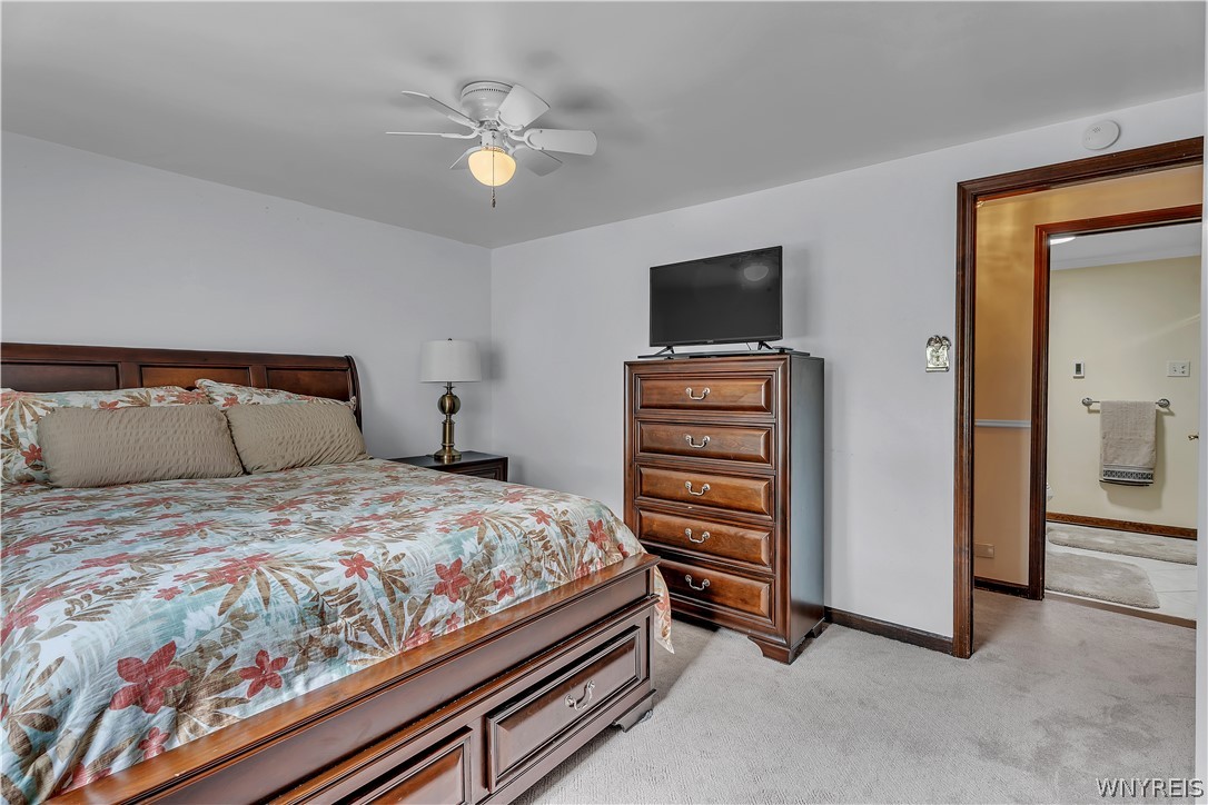 629 Lake Road Porter, NY 14174 - Photo 27 of 49 BED ROOM 2