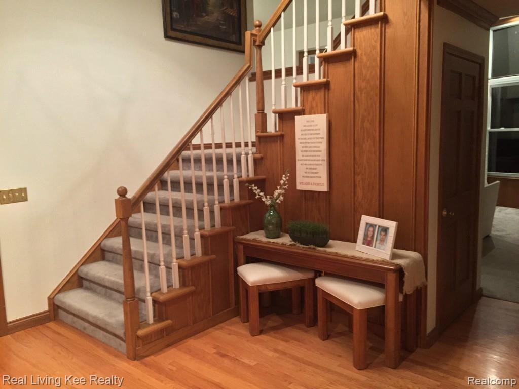 1181 Cobridge Court Rochester, MI 48306 - Photo 8 of 48 13.1