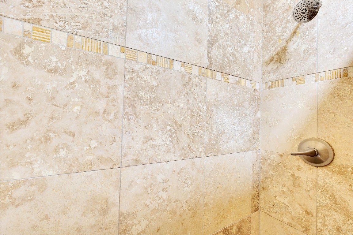 1002 Bodark Lane Austin, TX 78745 - Photo 21 of 35 a bathroom with a shower