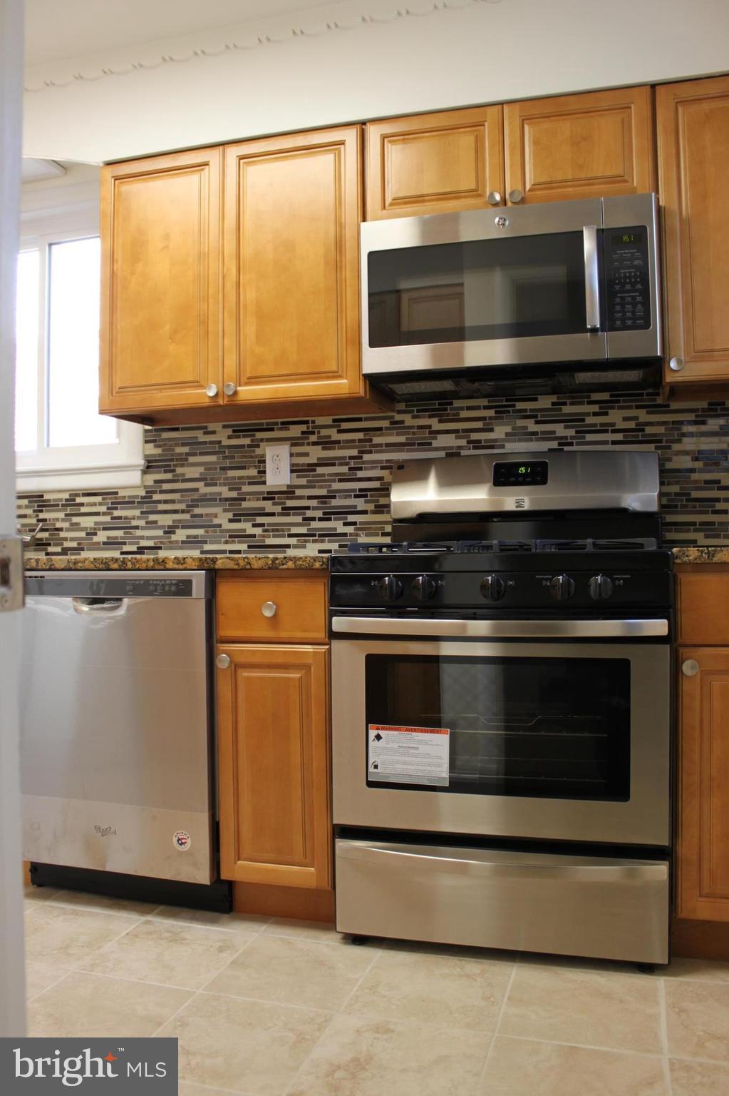 10203 Brunswick Avenue Silver Spring, MD 20902 - Photo 7 of 31 Kitchen