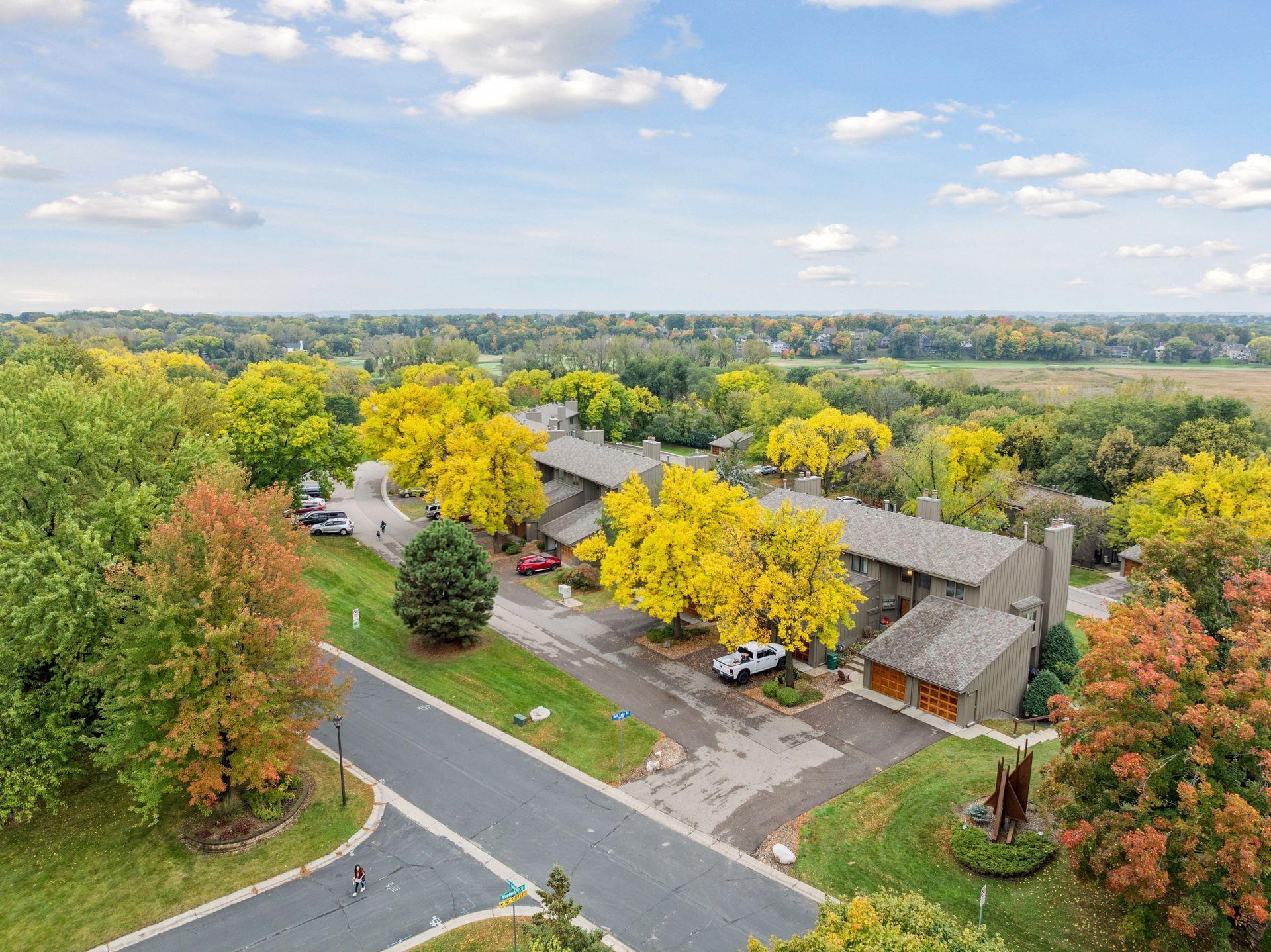 9036 Neill Lake Road, Unit A Eden Prairie, MN 55347 - Photo 30 of 52 Gallery Image 30