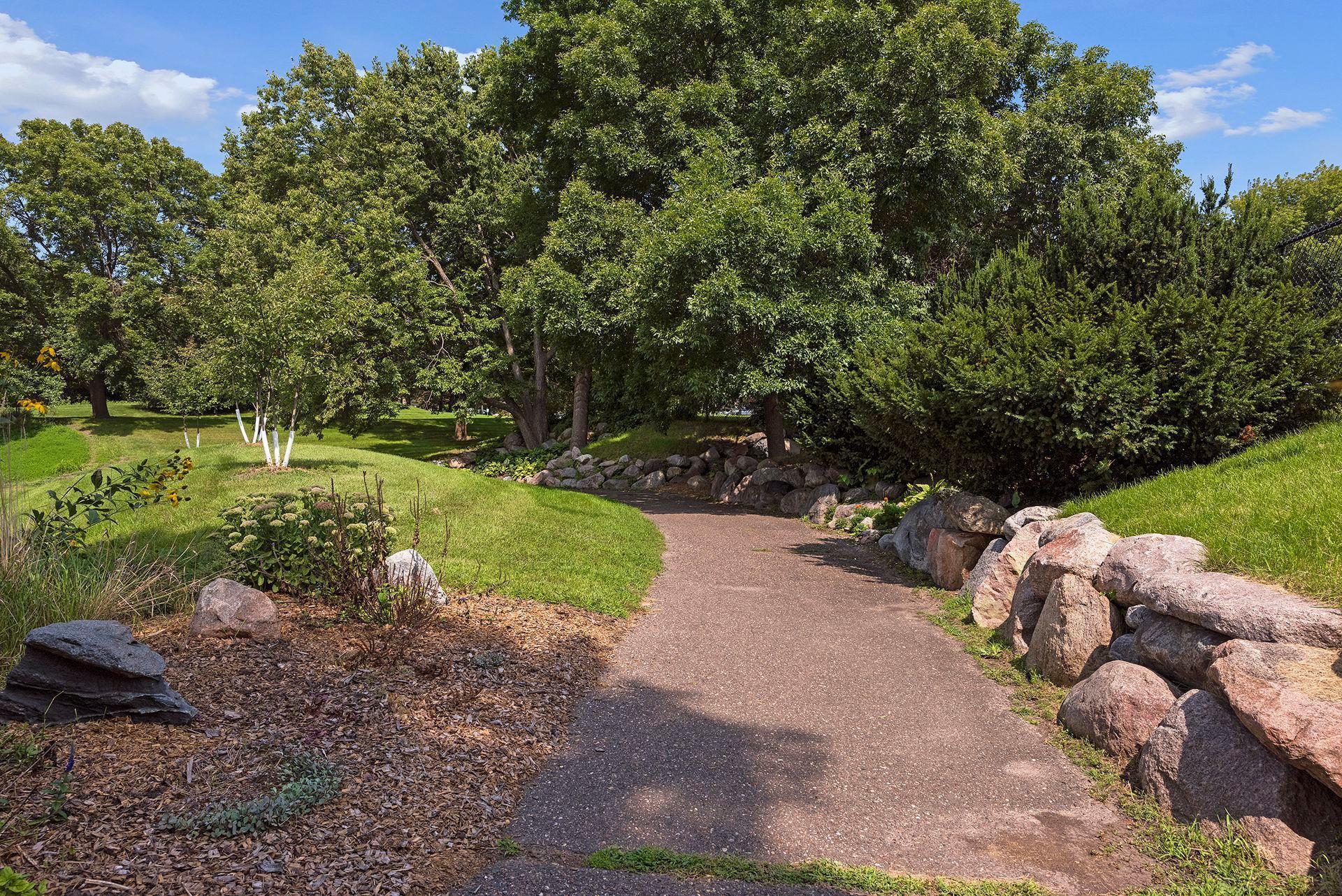 9036 Neill Lake Road, Unit A Eden Prairie, MN 55347 - Photo 37 of 52 Gallery Image 37