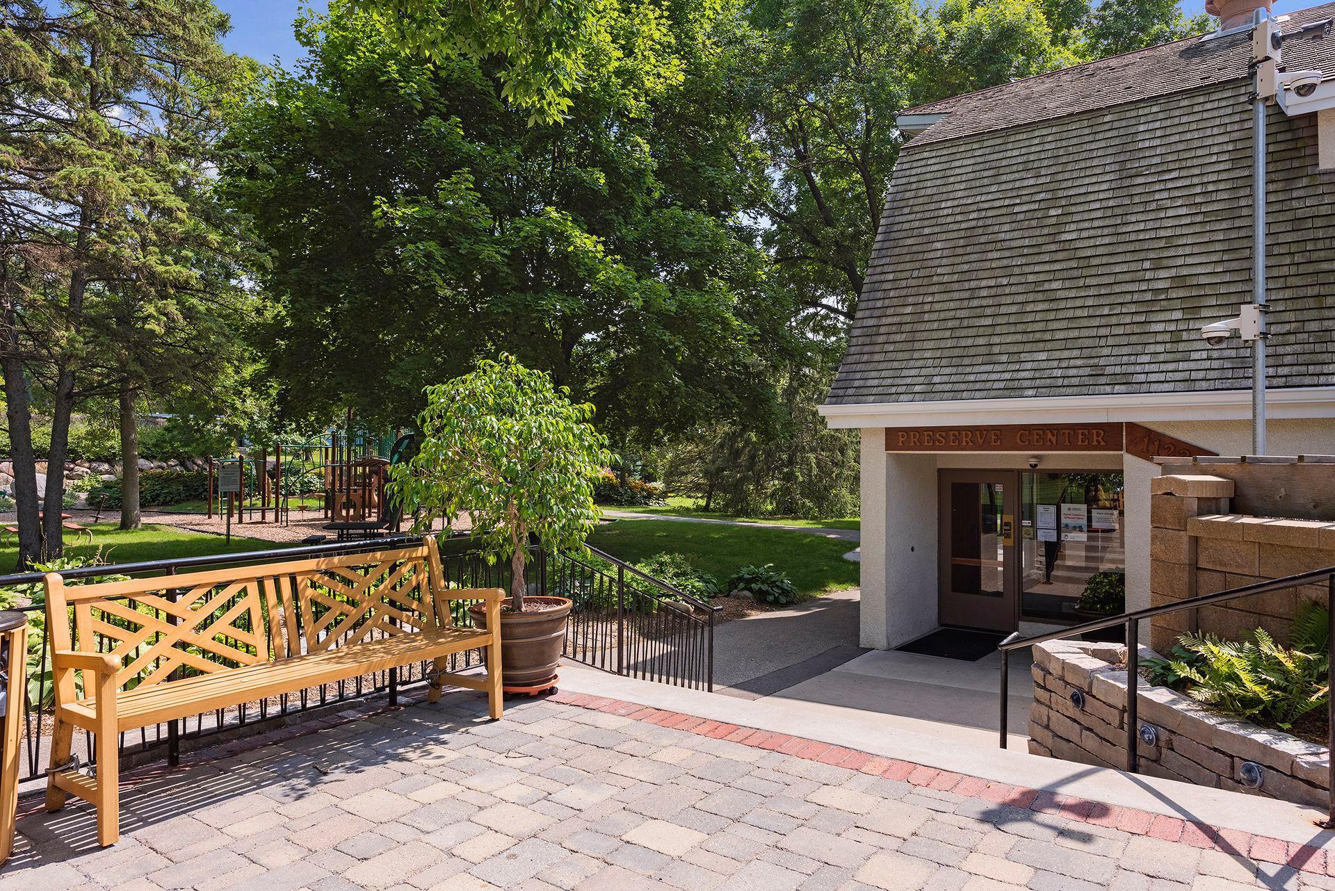 9036 Neill Lake Road, Unit A Eden Prairie, MN 55347 - Photo 39 of 52 Gallery Image 39
