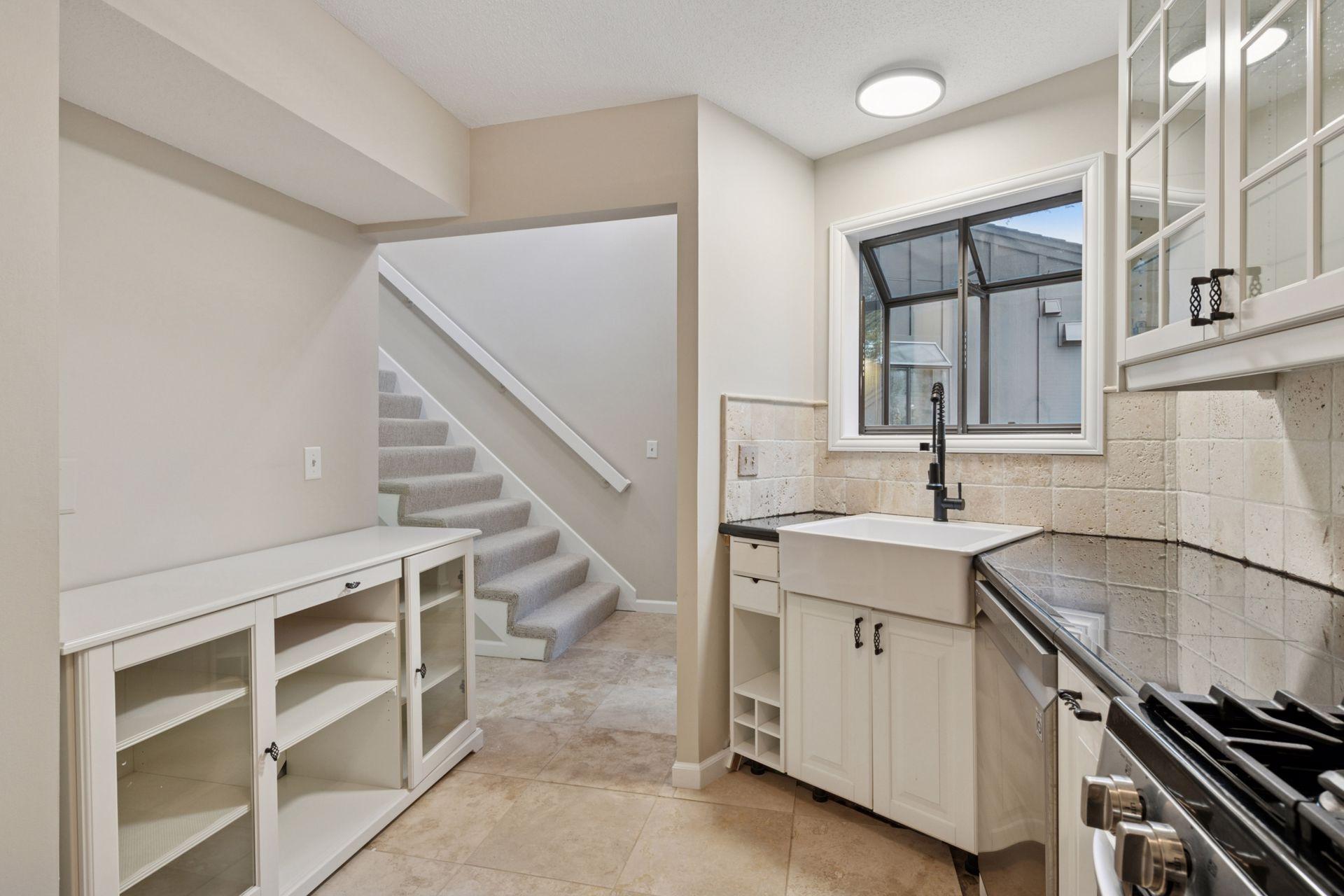 9036 Neill Lake Road, Unit A Eden Prairie, MN 55347 - Photo 10 of 52 Gallery Image 10