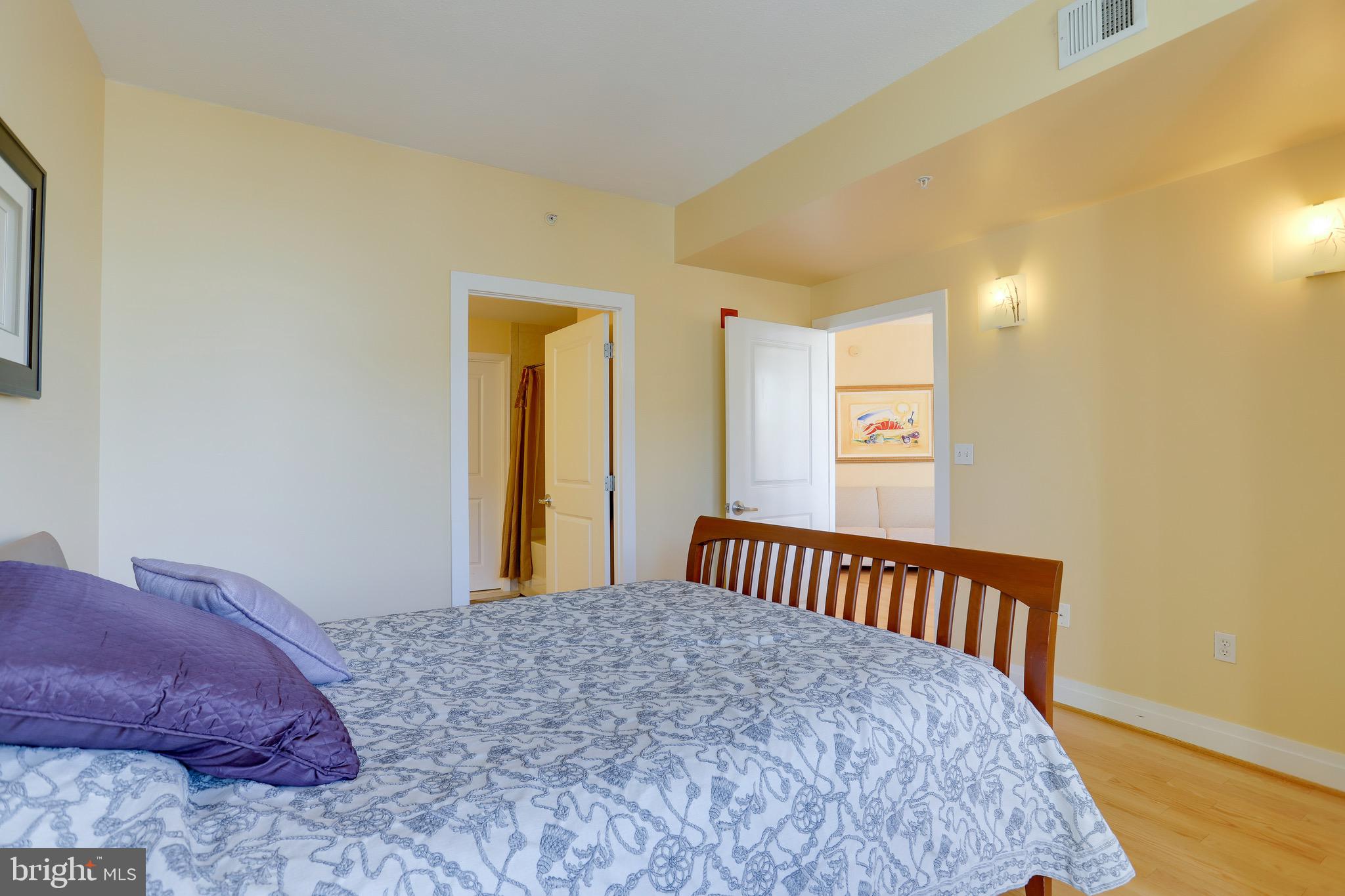 715 6th Street Northwest, Unit 1202 Washington, DC 20001 - Photo 32 of 66