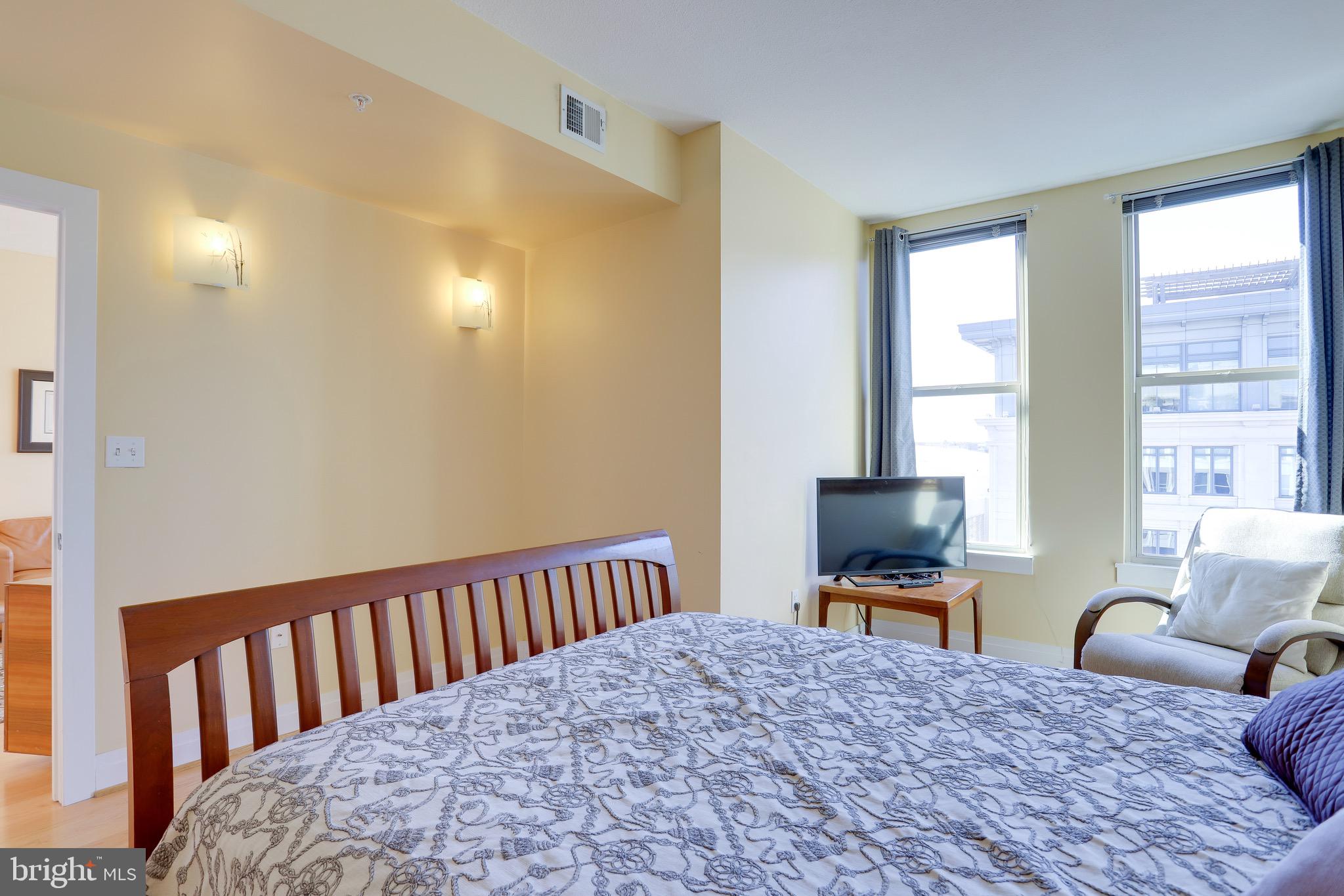 715 6th Street Northwest, Unit 1202 Washington, DC 20001 - Photo 33 of 66