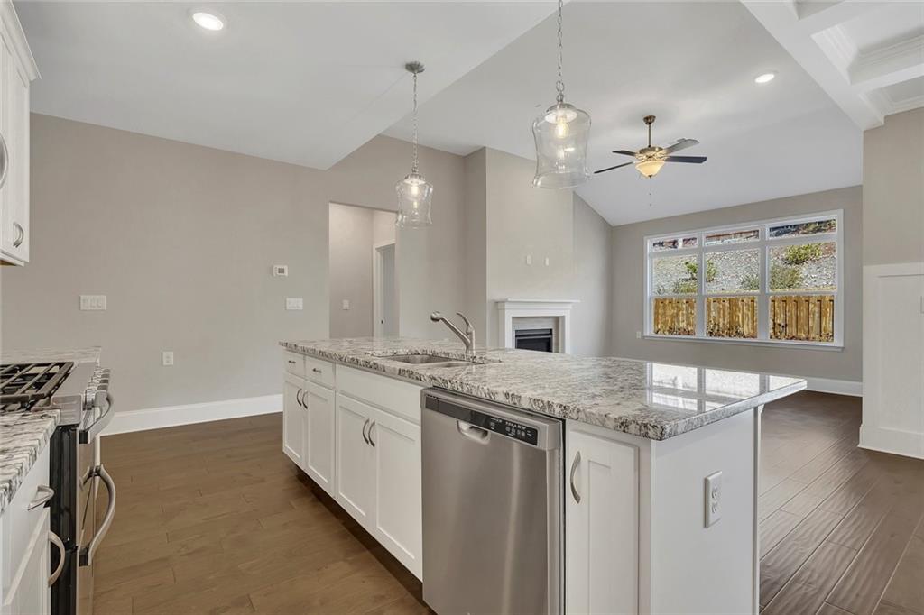 522 Bray Street Woodstock, GA 30188 - Photo 12 of 55