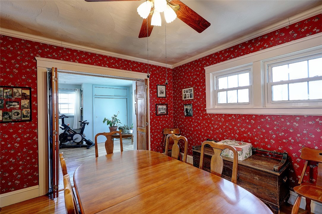 102 Lyndon Road Cranston, RI 02905 - Photo 13 of 27 Gallery Image 13