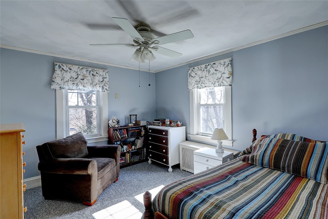 102 Lyndon Road Cranston, RI 02905 - Photo 22 of 27 Gallery Image 22