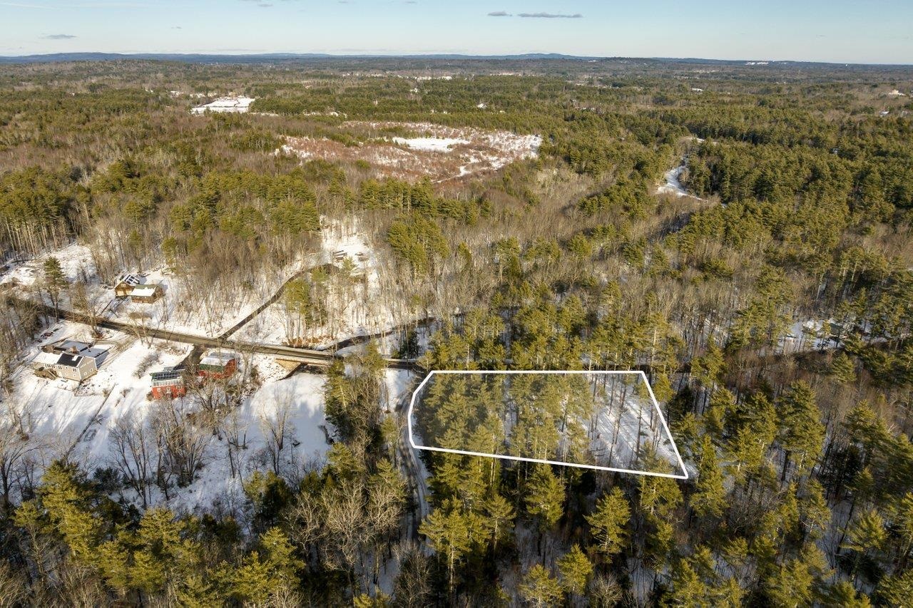 43 Greenhill Road Barrington, NH 03825 - Photo 3 of 8