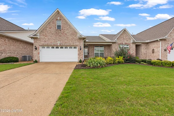 $295,000 | 82 Emerald Ridge Cove, Jackson, TN 38305