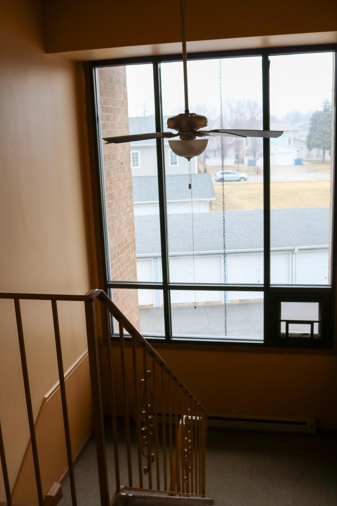 9651 Merrillville Road, Unit 304 Crown Point, IN 46307 - Photo 3 of 26 1333x2000