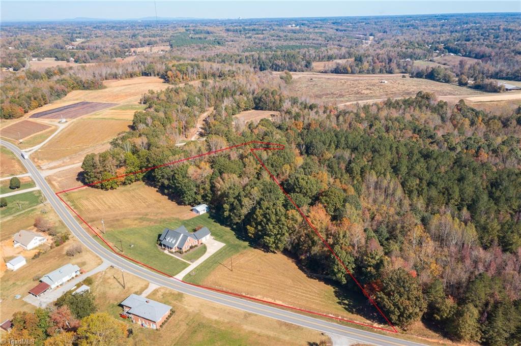 830 Hoover Road Lexington, NC 27295 - Photo 36 of 43 Gallery Image 36