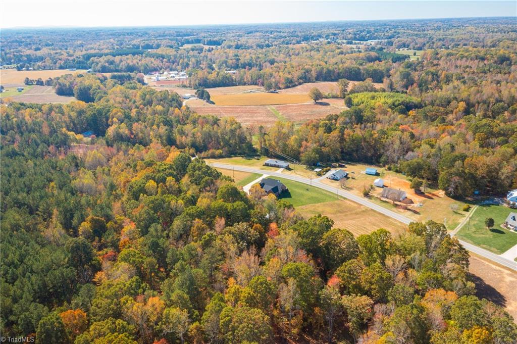 830 Hoover Road Lexington, NC 27295 - Photo 39 of 43 Gallery Image 39