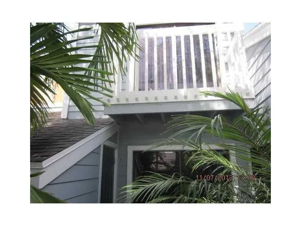 $2,400 | 1813 Racquet Court, Unit 1813, North Lauderdale, FL 33068