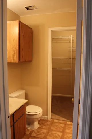 a bathroom with a toilet