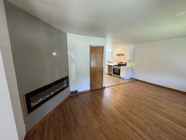 7042 Pershing Road Berwyn, IL 60402 - Photo 22 of 24