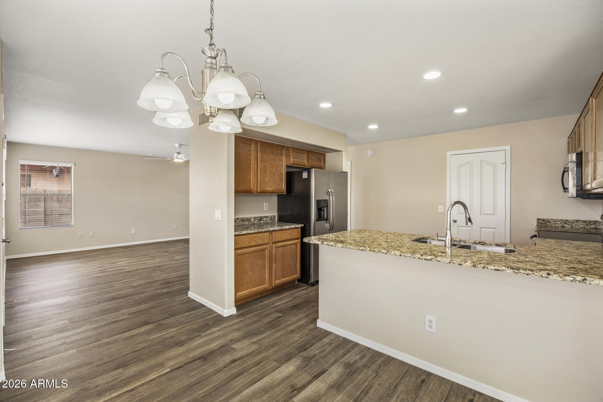 754 South Sorrell Lane Gilbert, AZ 85296 - Photo 9 of 26 1000016230