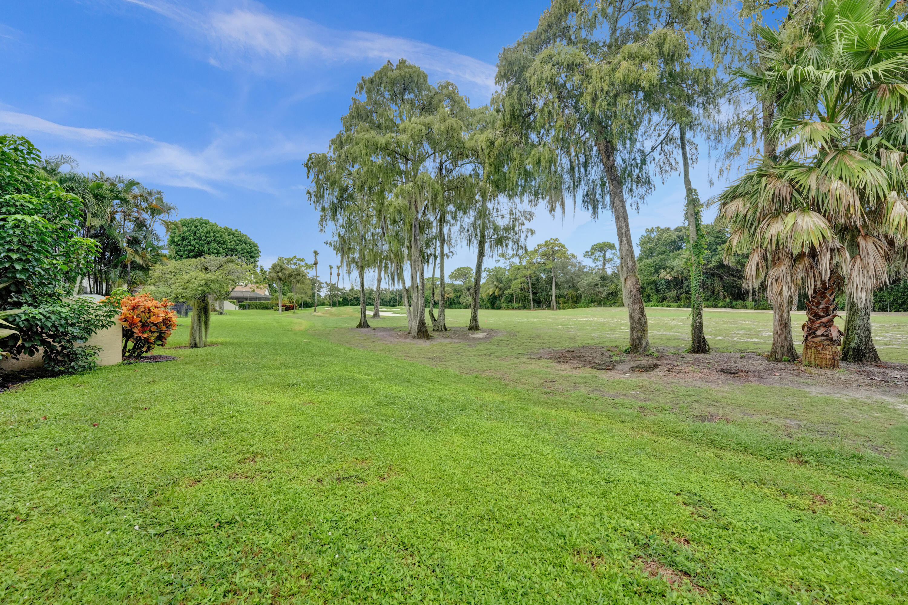 11111 Highland Circle Boca Raton, FL 33428 - Photo 37 of 49 Back of House