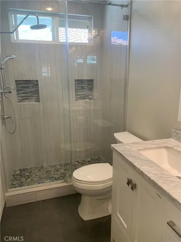 a view of a room with shelf