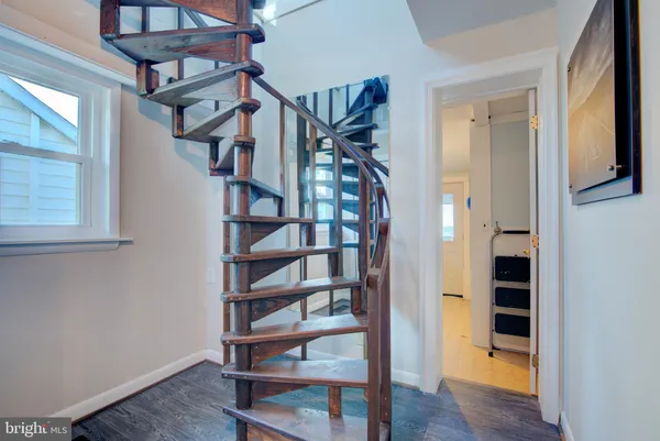 $750,000 | 162 Shore Drive, Colonial Beach, VA 22443