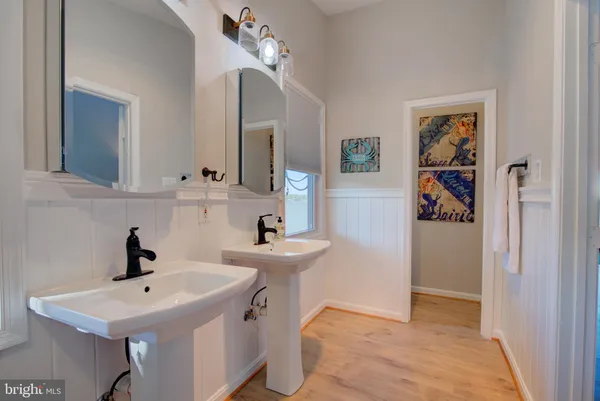 $750,000 | 162 Shore Drive, Colonial Beach, VA 22443