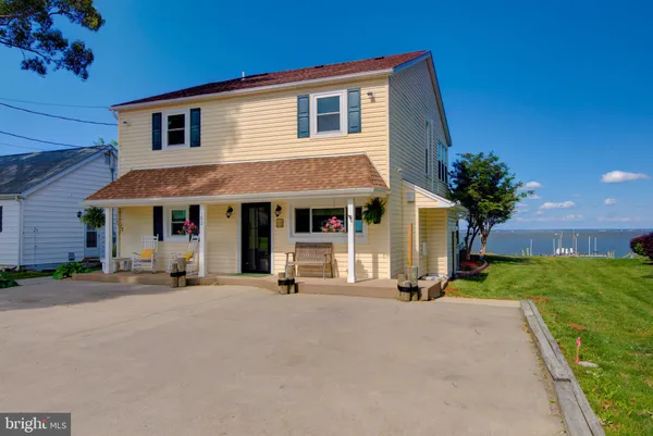 $750,000 | 162 Shore Drive, Colonial Beach, VA 22443