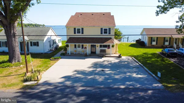 $750,000 | 162 Shore Drive, Colonial Beach, VA 22443