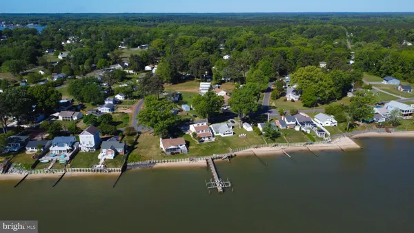 $750,000 | 162 Shore Drive, Colonial Beach, VA 22443