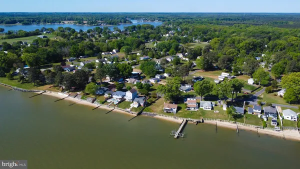 $750,000 | 162 Shore Drive, Colonial Beach, VA 22443
