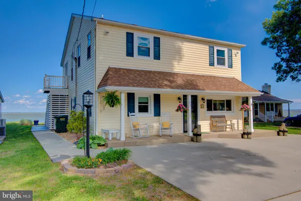 $750,000 | 162 Shore Drive, Colonial Beach, VA 22443