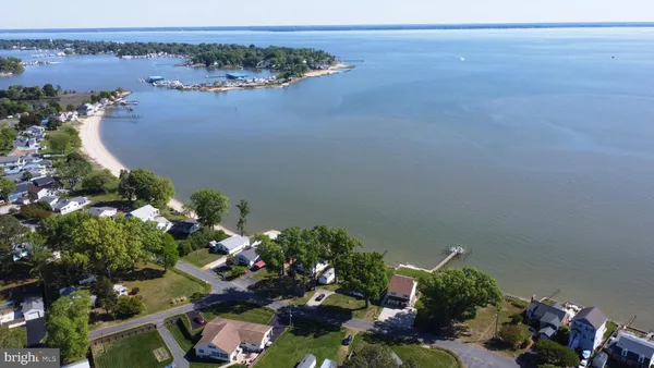 $750,000 | 162 Shore Drive, Colonial Beach, VA 22443