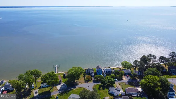 $750,000 | 162 Shore Drive, Colonial Beach, VA 22443