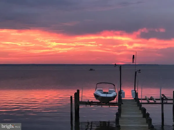 $750,000 | 162 Shore Drive, Colonial Beach, VA 22443