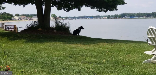 $750,000 | 162 Shore Drive, Colonial Beach, VA 22443