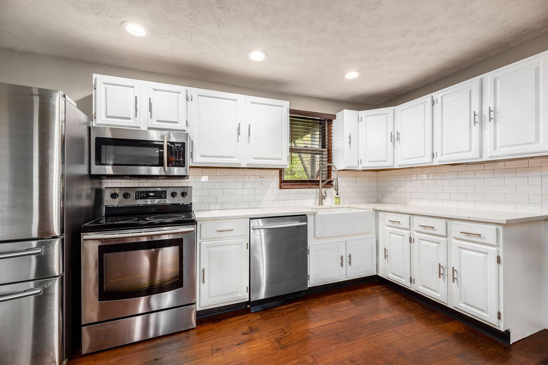 12475 Mauger Road Northwest Baltimore, OH 43105 - Photo 7 of 37 Gallery Image 7