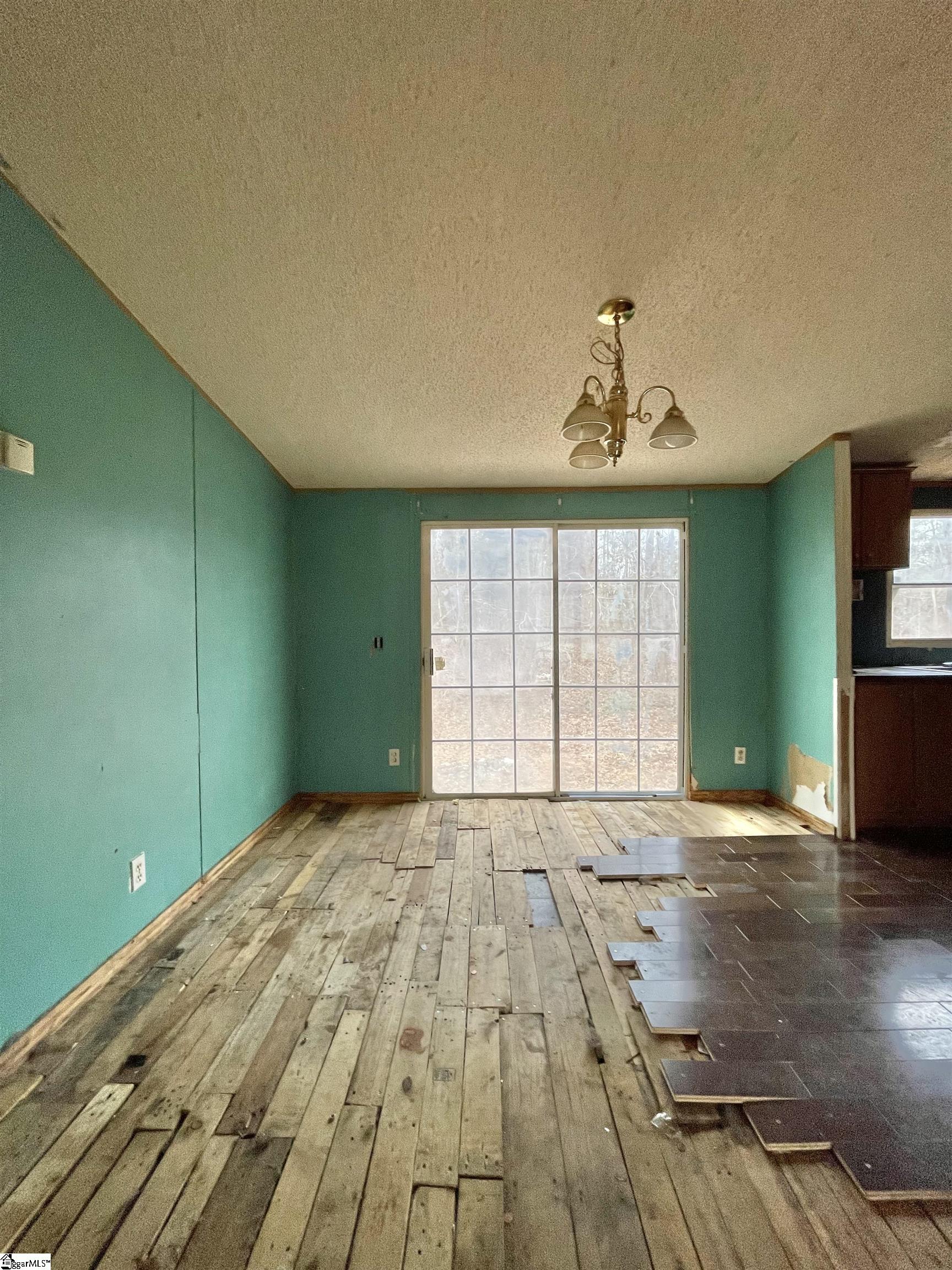 103 Wade Road Williamston, SC 29697 - Photo 6 of 17