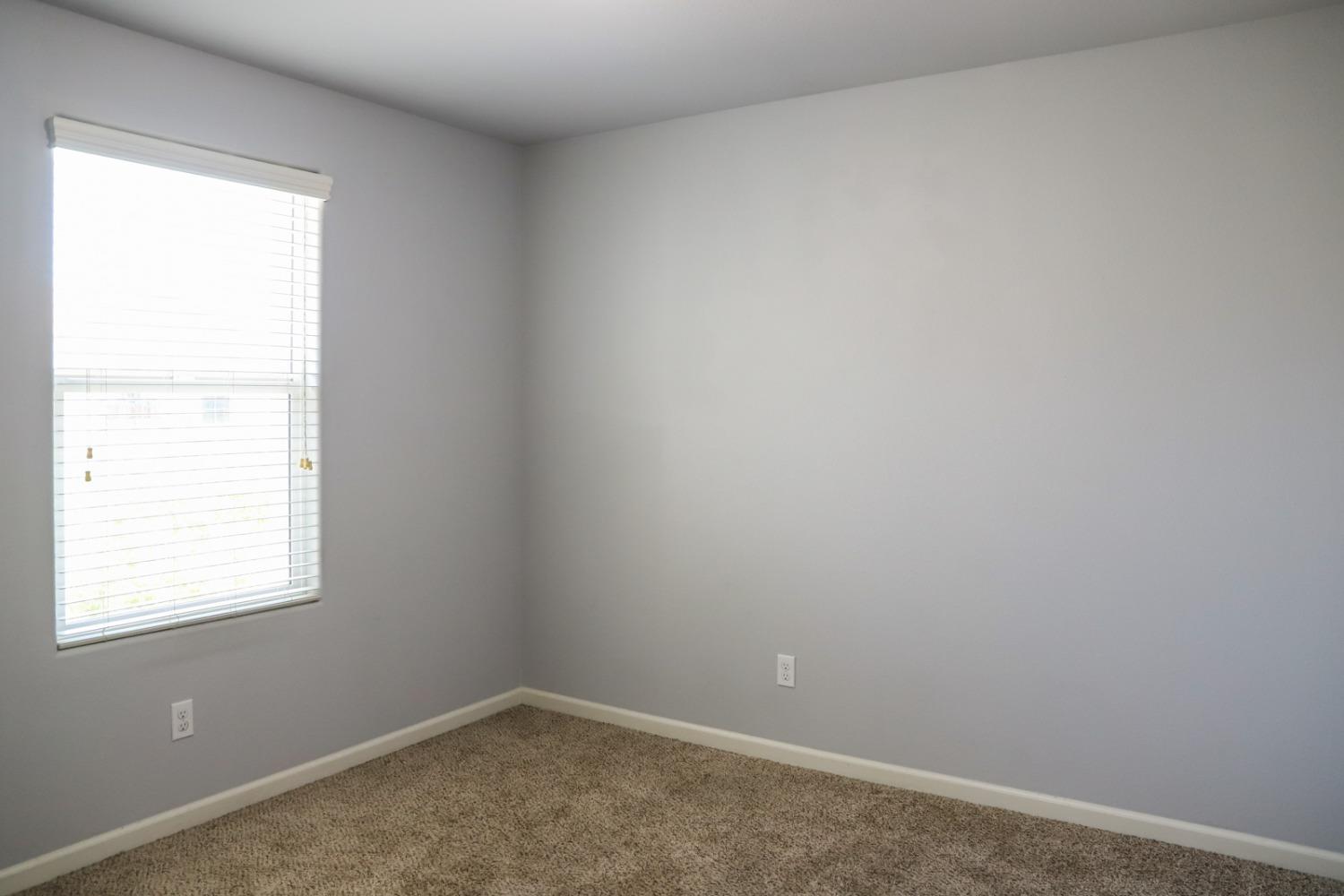 3511 Generosity Way Clovis, CA 93619 - Photo 16 of 26 an empty room with a window