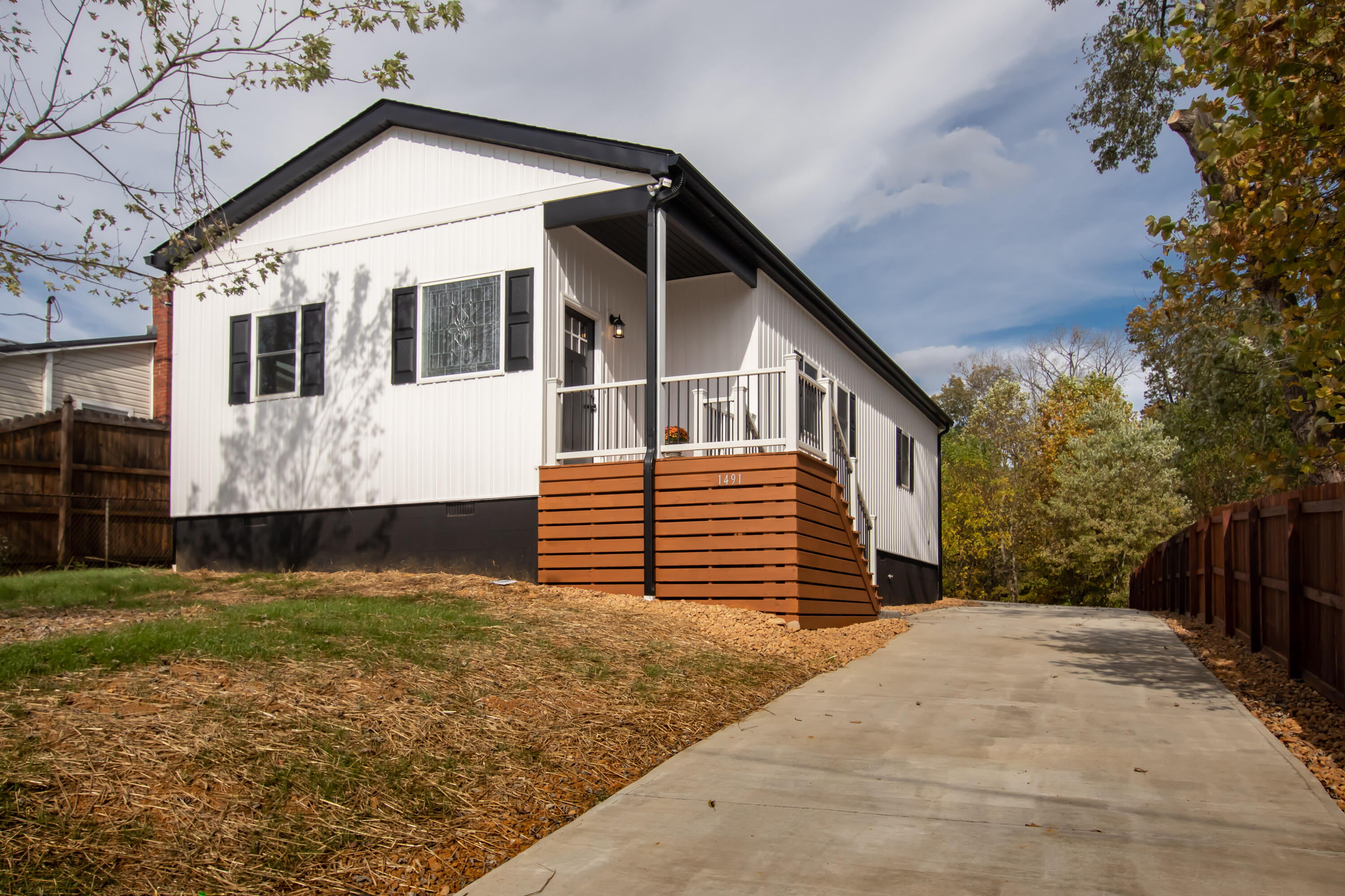 1491 East State Street Bristol, TN 37620 - Photo 27 of 35 E State-8