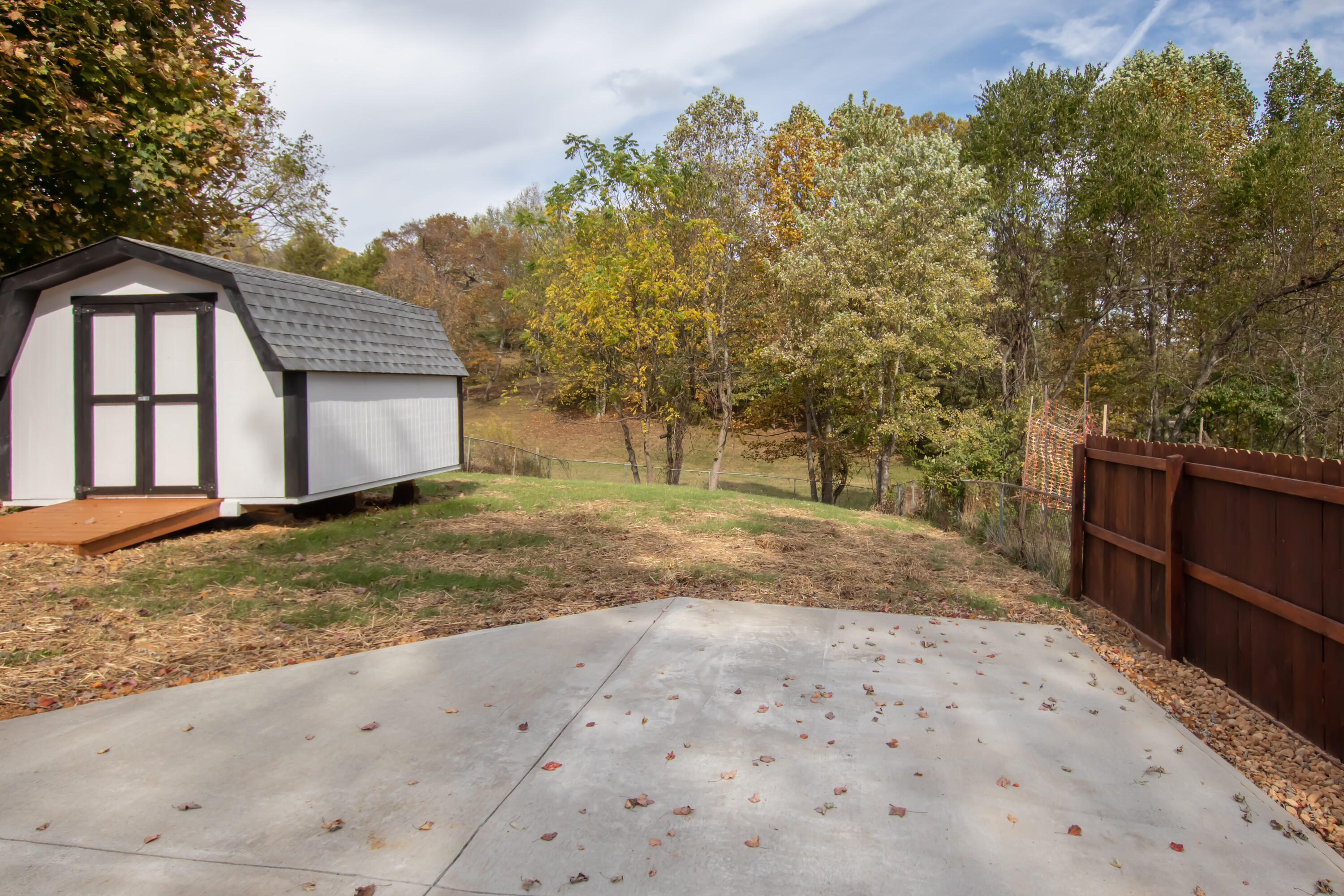 1491 East State Street Bristol, TN 37620 - Photo 30 of 35 E State-12