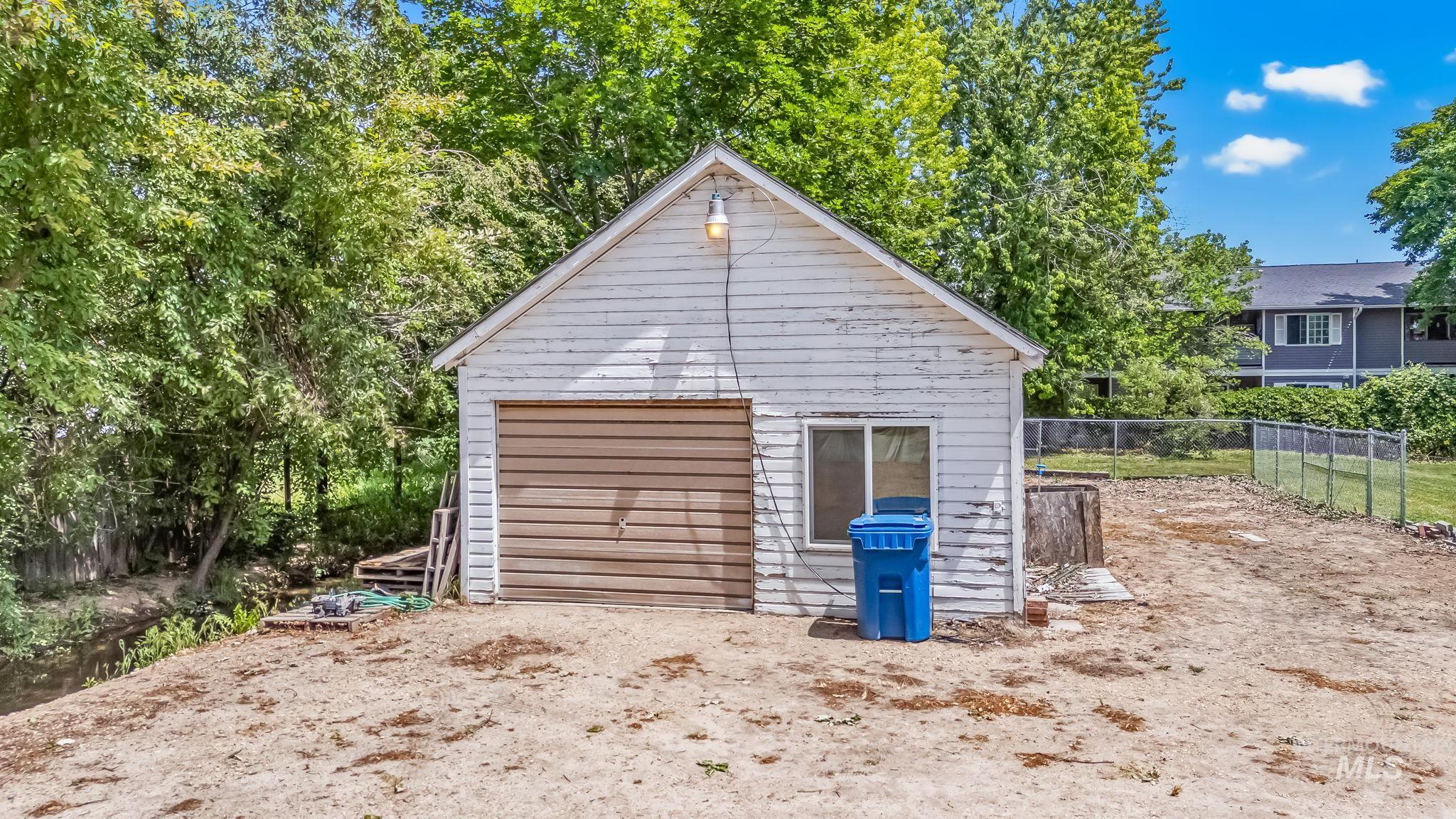 404 North Allumbaugh Street Boise, ID 83704 - Photo 7 of 31 View of detached garage
