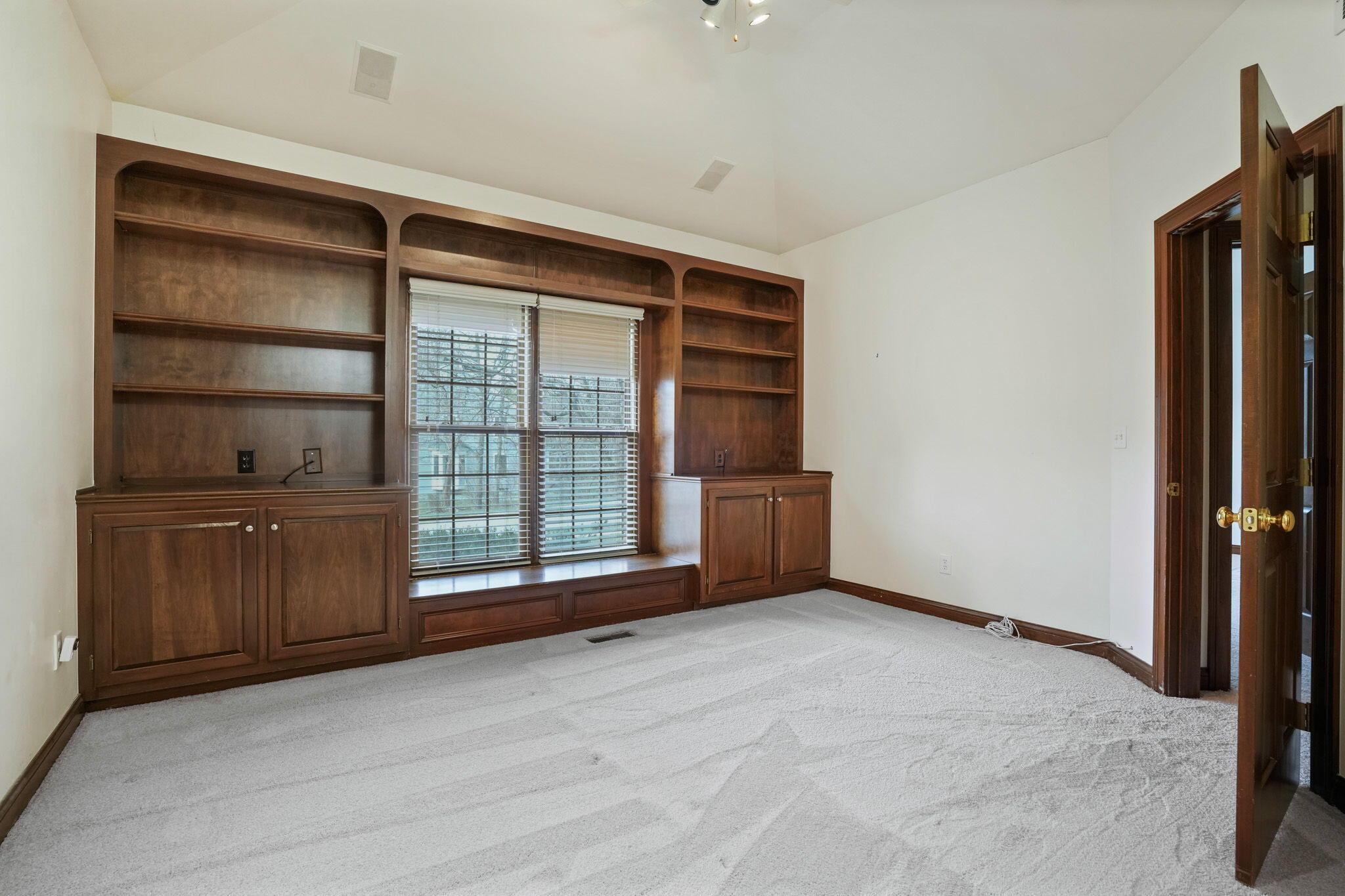 450 Shale Ridge Court Powell, OH 43065 - Photo 45 of 63 49-web-or-mls-DSC07004