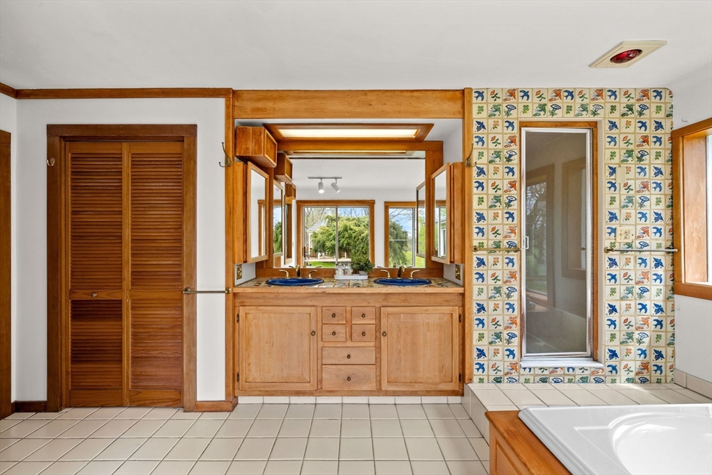 63 Long Hill Road Groton, MA 01450 - Photo 25 of 42