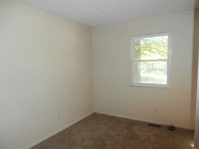 311 Lansdowne Road Indianapolis, IN 46234 - Photo 8 of 15