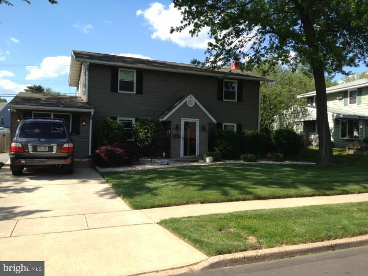 15 Tinder Road Levittown, PA 19056 - Photo 1 of 21 Exterior Front