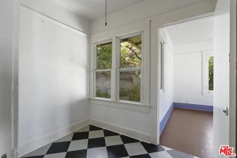 $1,000,000 | 1627 Fargo Street, Los Angeles, CA 90026
