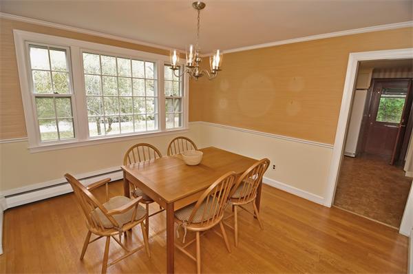 44 Jeffrey Road Wayland, MA 01778 - Photo 7 of 24