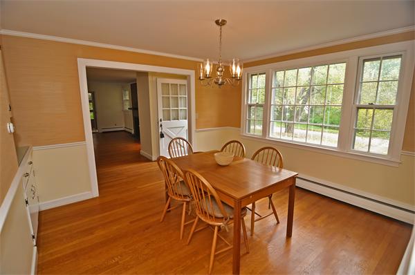44 Jeffrey Road Wayland, MA 01778 - Photo 8 of 24