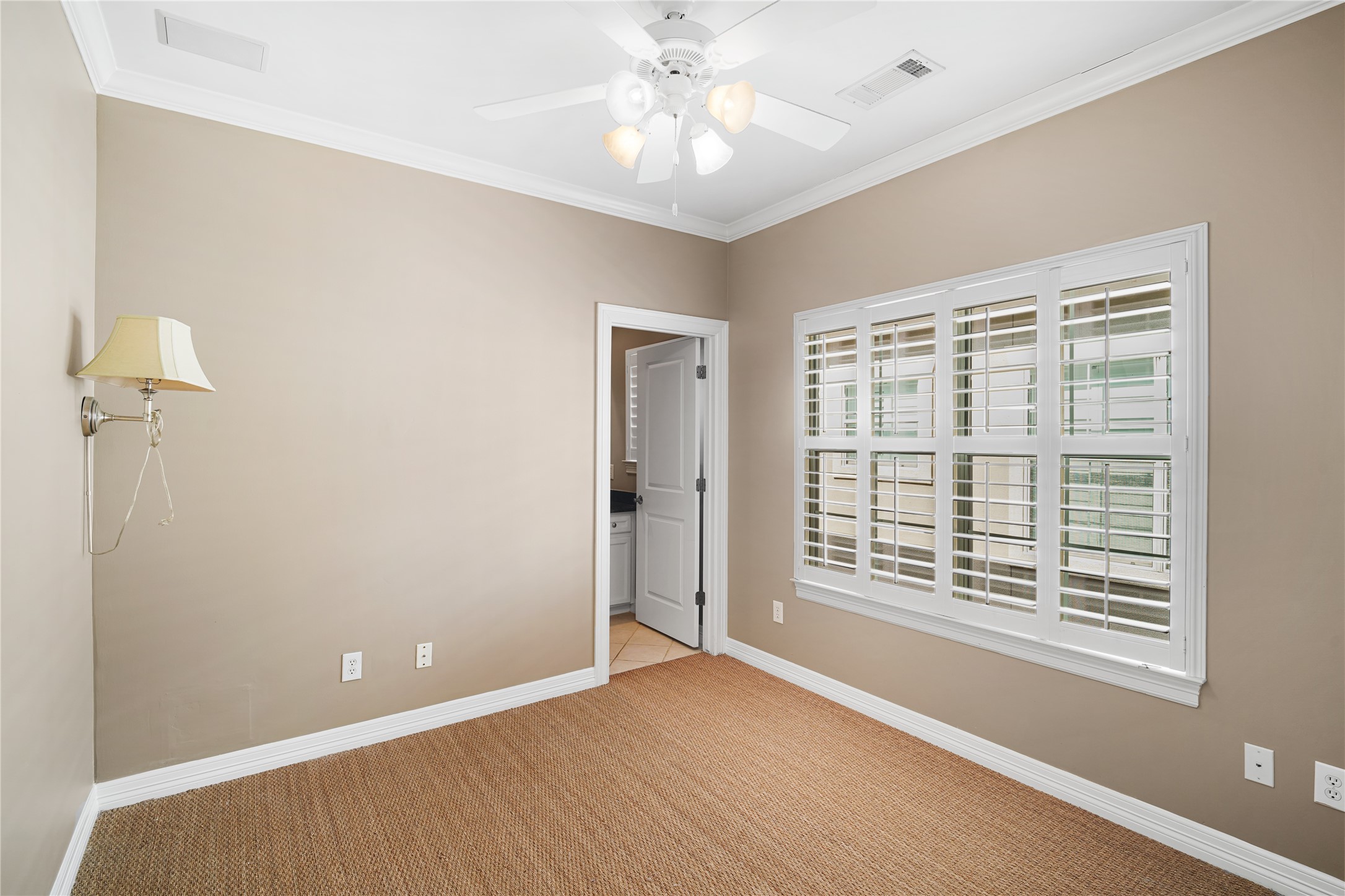 2150 Bancroft Lane Houston, TX 77027 - Photo 20 of 25 a view of an empty room with a window